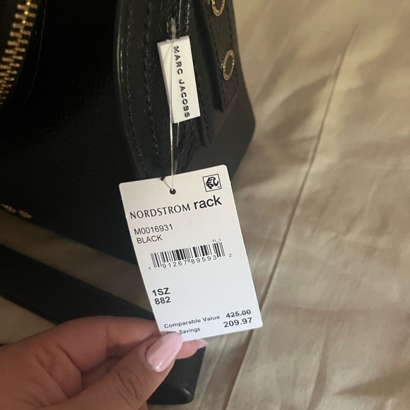 NWT Marc Jacobs Black Crossbody Bag - Picture 2 of 5